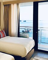 Blue Tao Beach Hotel