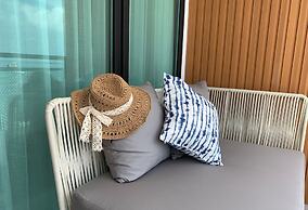 Blue Tao Beach Hotel