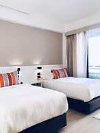 Blue Tao Beach Hotel