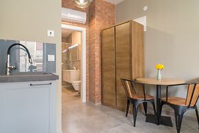 Luxurious Suites Elegance