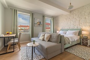 Luxurious Suites Elegance