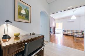 Comfortable Apartment near City Center