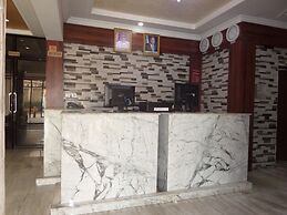 Serena Hotel & Suites