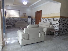 Serena Hotel & Suites