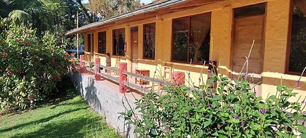 Mindo Loma Bird Lodge