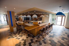 Holiday Inn Aktau - Seaside by IHG