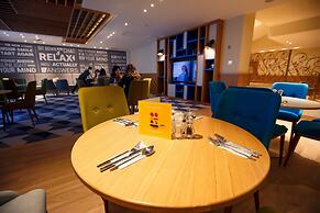 Holiday Inn Aktau - Seaside by IHG