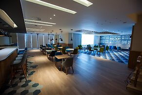 Holiday Inn Aktau - Seaside by IHG