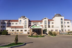 Holiday Inn Aktau - Seaside by IHG