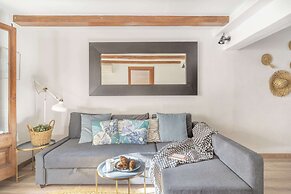 Aragó large and cozy 3br apartment