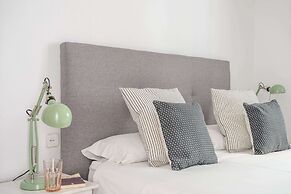 Aragó large and cozy 3br apartment