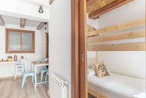 Aragó large and cozy 3br apartment