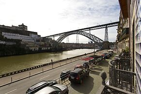 RVA Gustavo Eiffel Apartments