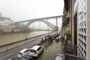 RVA Gustavo Eiffel Apartments