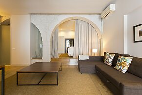 RVA Gustavo Eiffel Apartments