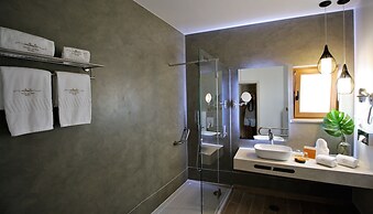 Authentic Tavira Hotel