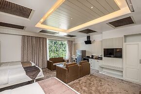 Hotel Grand Boulevard