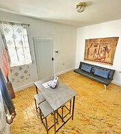 Villa Eshta - Hostel