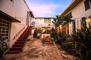 Villa Eshta - Hostel