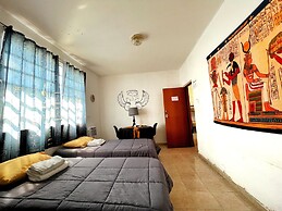 Villa Eshta - Hostel