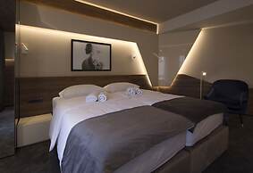 Garni Hotel Boutique 25h