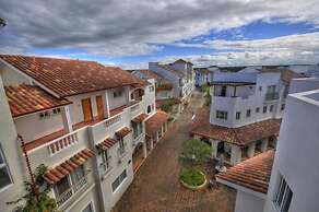 Cadaques Caribe Apartment