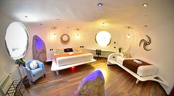 Wifala Harmony Hotel