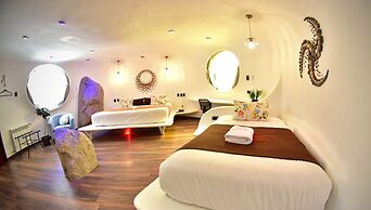 Wifala Harmony Hotel