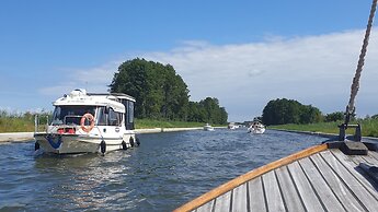 Kamienny Ogród Holiday Park