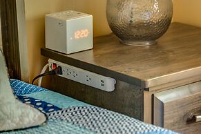 Adela's Bed and Breakfast