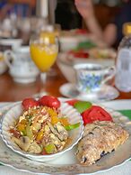 Adela's Bed and Breakfast