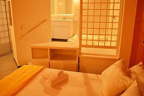 Africa house-Casa Hotel Laureles-La70