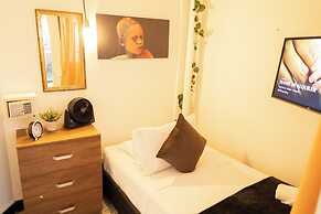 Africa house-Casa Hotel Laureles-La70