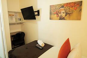 Africa house-Casa Hotel Laureles-La70