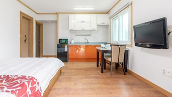 Gyeongju Woorinuri Pension