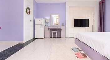 Gyeongju Woorinuri Pension