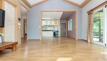 Gyeongju Woorinuri Pension