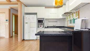 Gyeongju Woorinuri Pension