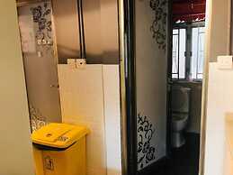 Hi Backpackers - Hong Kong Hostel Group