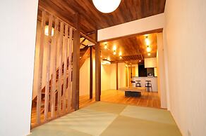 Condominium House in Osaka Shin-Fukae