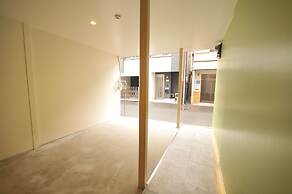 Condominium House in Osaka Miyakojima