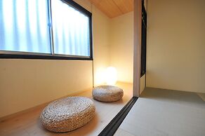 Condominium House in Osaka Miyakojima