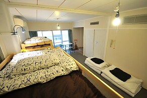 Condominium House in Osaka Nakatsu