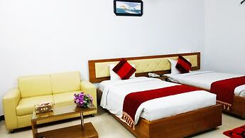 Hotel Khan Palace
