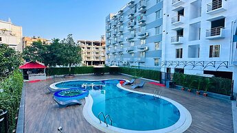 Hotel Khan Palace