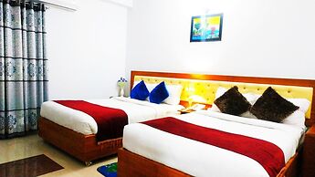Hotel Khan Palace
