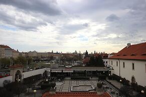 Prague Castle View Apartment