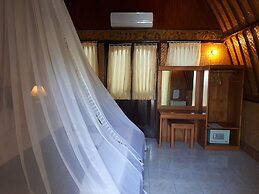 Sandy Beach Bungalows