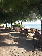 Sandy Beach Bungalows