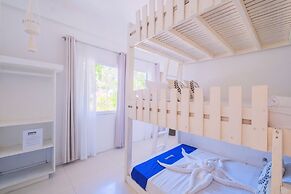 Club Monet Beach Resort By Cocotel